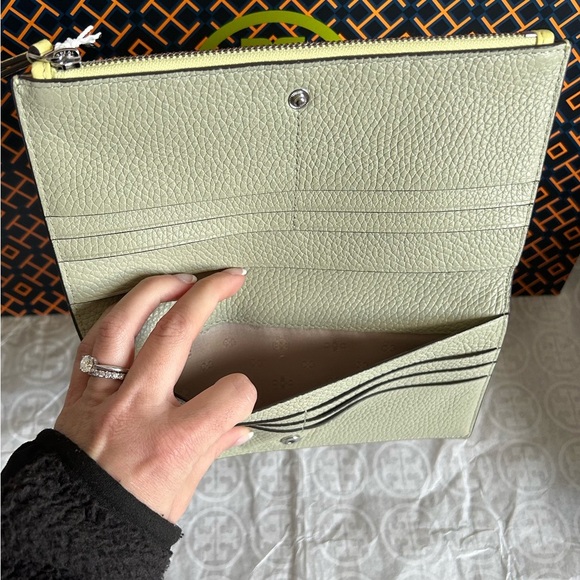 Tory Burch Blake Color Block Slim Envelope Wallet Pastel Yellow Pinefrost Silver - Picture 7 of 10